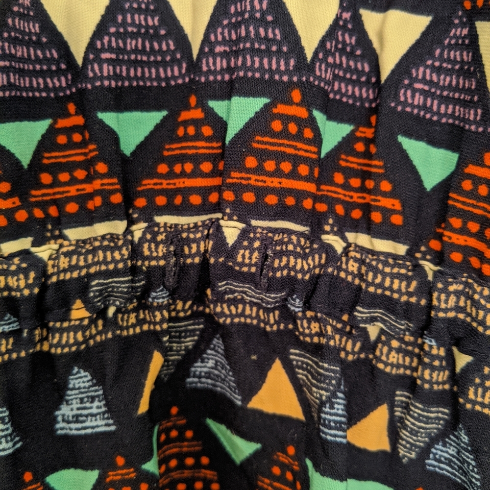 Red Camel Long Sleeve Geometric Pattern Dress - image 7